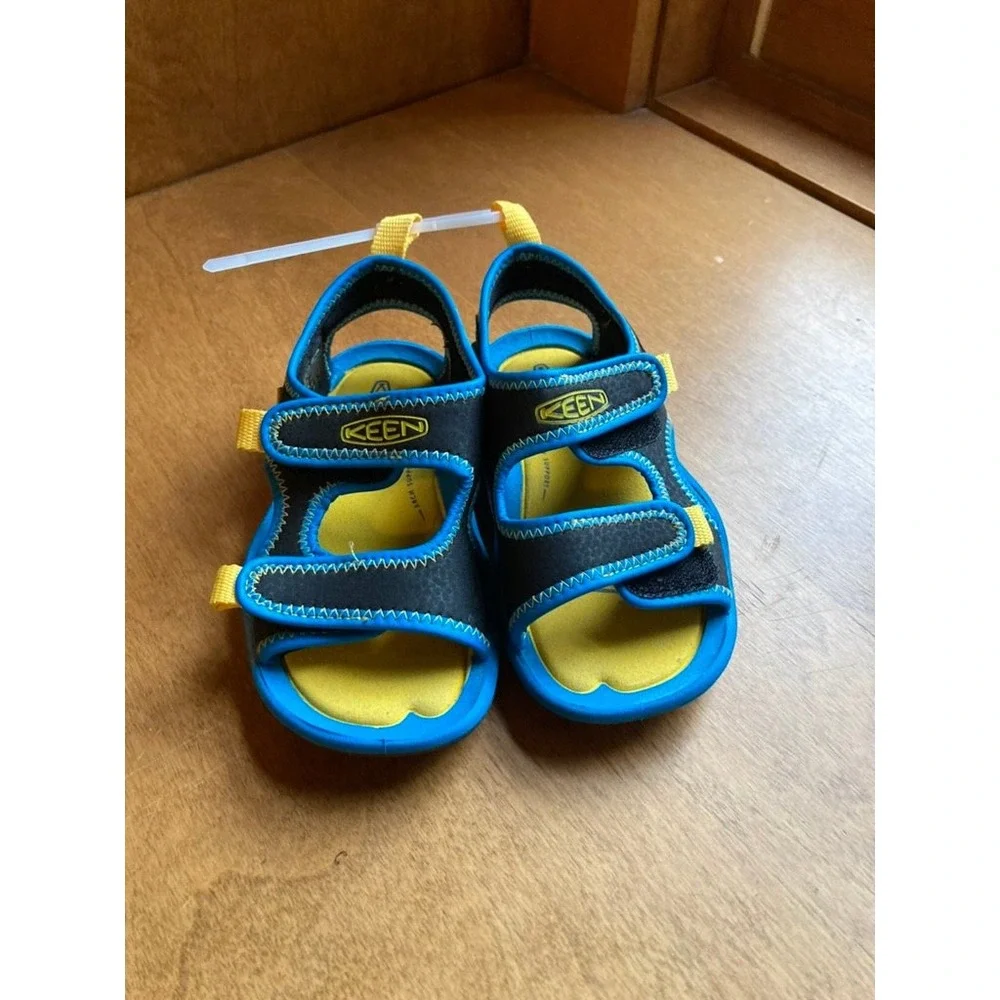Keen Knotch River Toddler Sandals Blue Yellow Water Shoes Size 9 US Kids